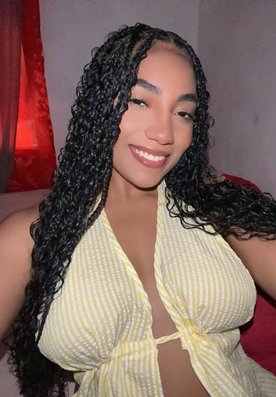 Sashaa, verified single on MarryCam